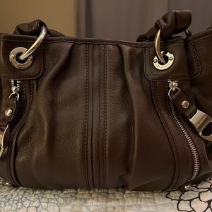 B Makowsky Durango Medium Tote